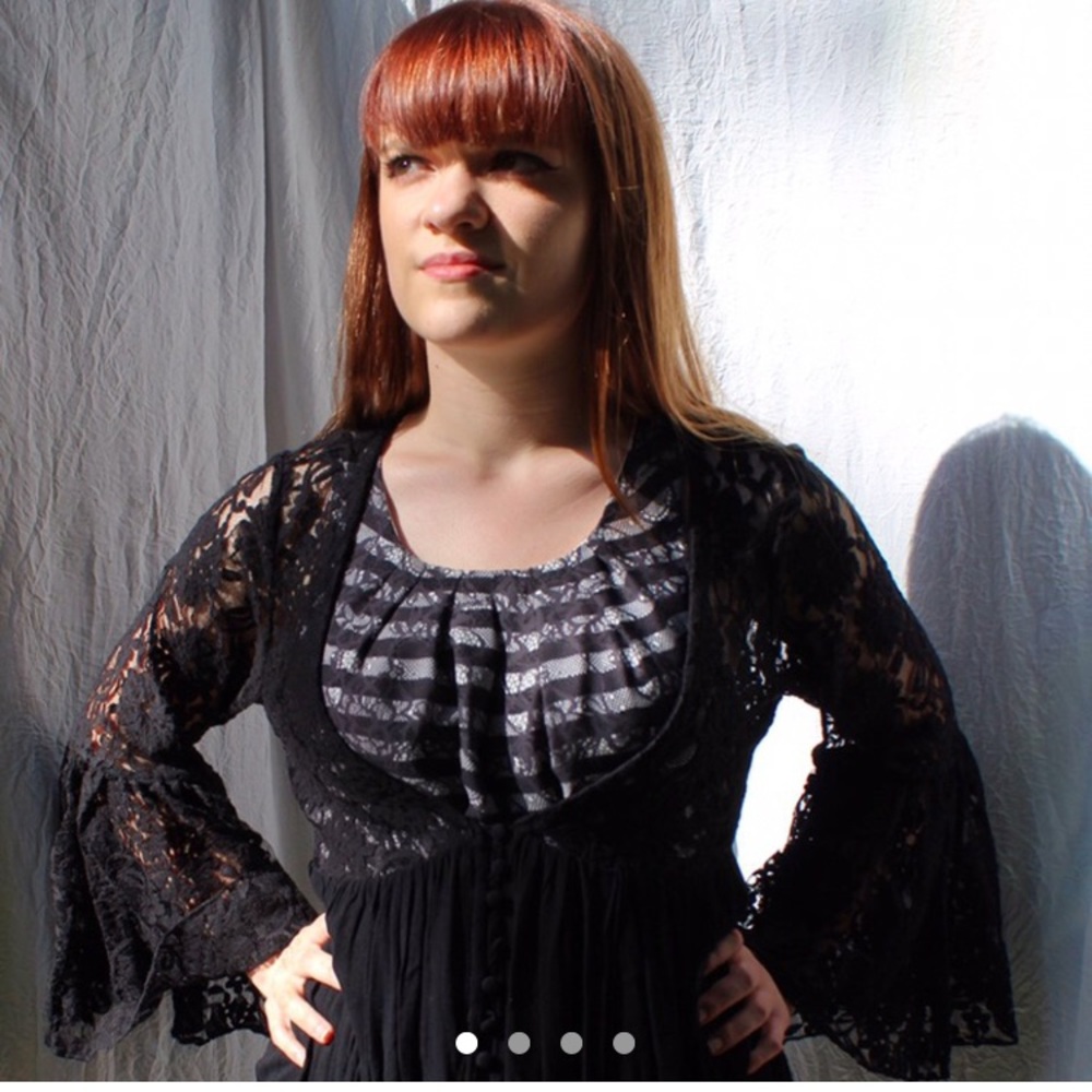 Black cover up top.